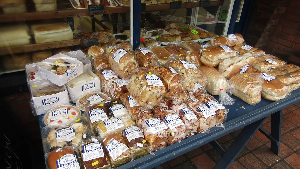 Frost the Bakers – bakery in Montrose town centre